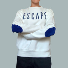 Load image into Gallery viewer, Sweatshirt Femmes Escape
